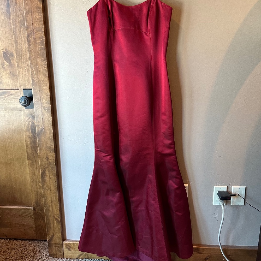GEORGIOU - GOWN